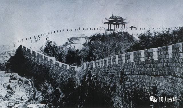 古城墙遗址 - 3